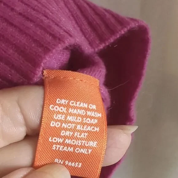 Christopher and Fischer Cashmere Sweater Button Cardigan Size Small - Picture 4 of 5